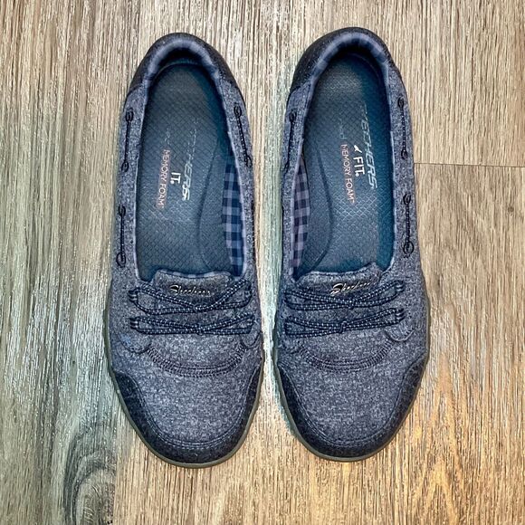 Skechers Women's Relaxed Fit Breathe-Easy Good Influence Slip-On Sneakers Sz 7.5 - Picture 2 of 7